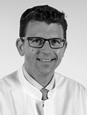 Dr. Matthias Saar