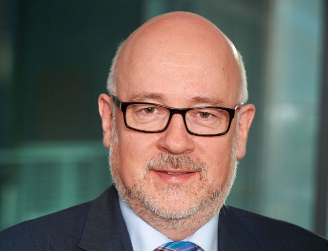 Der Bundesvorsitzende des Verbandes der niedergelassenen Ärztinnen und Ärzte, Dr. Dirk Heinrich, fordert eine radikale Kurskorrektur nach dem 23. Februar. Foto: Virchowbund/A. Schoelzel