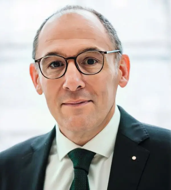 DGU-Generalsekretär Prof. Max Burger strebt eine gemeinsame Stellungnahme mit der Deutschen Krebsgesellschaft, der Deutschen Gesellschaft für Radioonkologie (DEGRO) und der Deutschen Gesellschaft für Hämatologie und Medizinische Onkologie (DGHO) an. © DGU