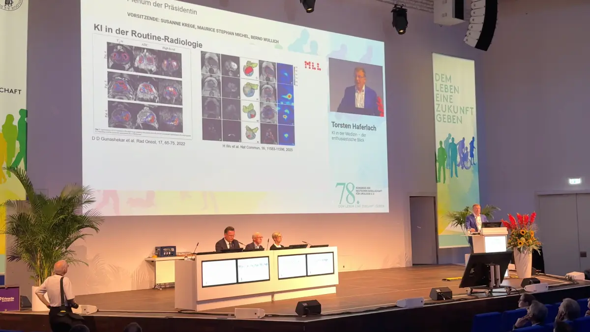 Das Plenum der Präsidentin mit den Highlights Künstliche Intelligenz und Nachhaltigkeit war einer der Höhepunkte des Kongresses. © Runkel